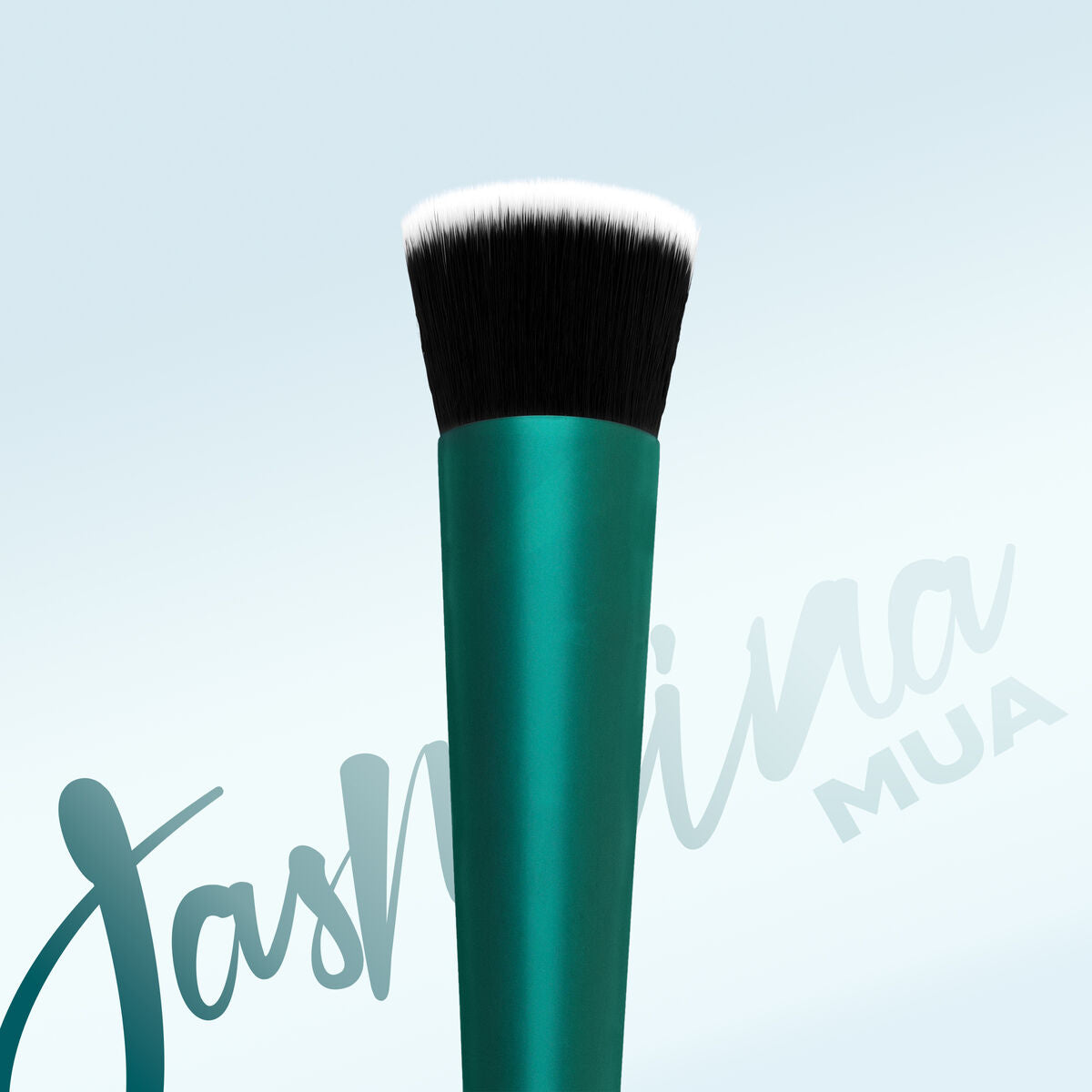 JasmiinaMUA Glow 7